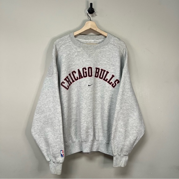 Nike Other - Vintage Chicago Bulls Nike Crewneck